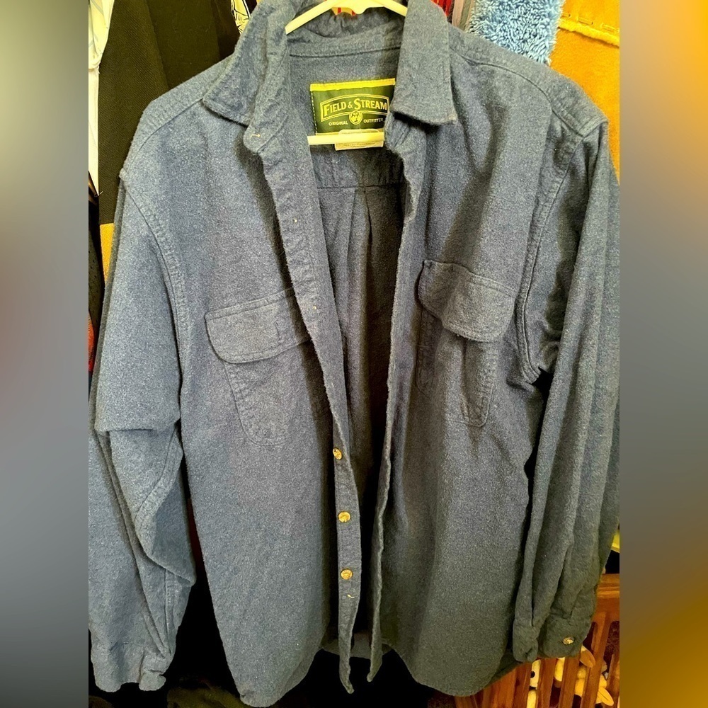 Field & Stream long sleeve button up shirt​​​​​​​​​